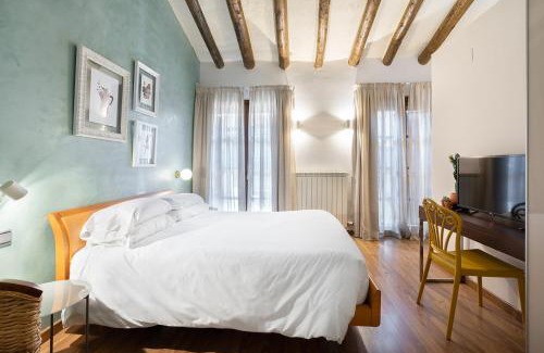Tudela House | Hostal Pichorradicas