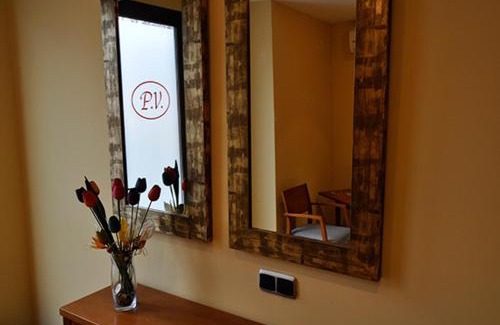 Renedo de Esgueva House | Hostal Puerta del Valle