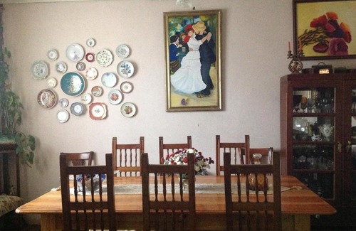 San Fernando House | Hostal Renoir