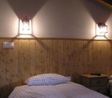 San Martin del Pimpollar House | Hostal Rural Las Cuatro Calles