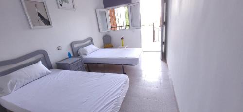 San Martin de Montalban House | Hostal San Martin de Montalban