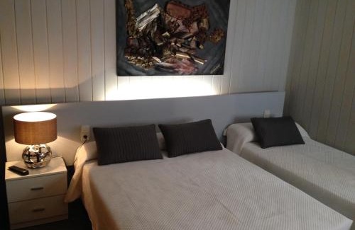 Puigreig House | Hostal Sant Marti