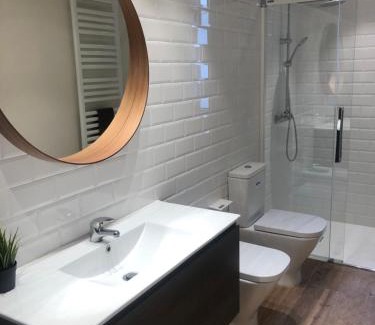 Puigreig House | Hostal Sant Marti premium