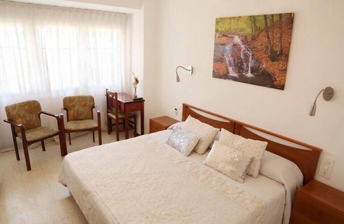 Sant Hilari Sacalm Hotel | Hostal Torras