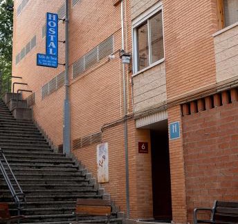 Abena House | Hostal Valle De Tena