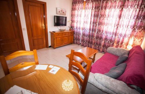 Baza House | Hostal Venta Del Sol