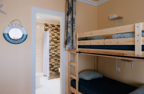 Costa Adeje Hostel | Hostel ∙ 8 guests