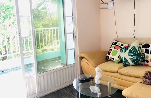 Barrio Obrero Apartment | Hostel Apartamento Turistico Eisamar 02