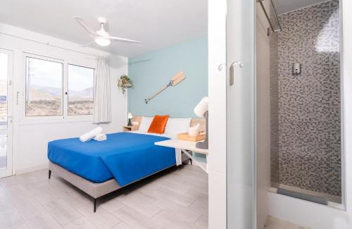 Arona House | Hostel Neon Tenerife