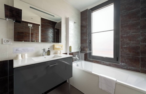 Bergeres-les-Vertus Hotel | Hostellerie du Mont Aimé