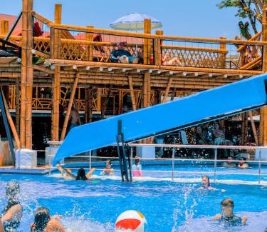 Cocorna Hotel | Hosteria La Medusa
