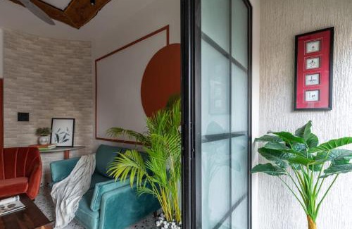 Indore Apartment | Hostique Lilac, Studio for Couples & Professionals