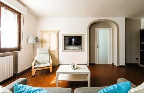 Capannoli Apartment | Hostly - Giusy Garden Suite - Only for Holidays