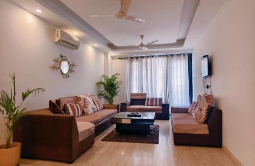 Greater Kailash Apartment | Hostmystay- 3Bhk Terrace! Gk1 M block