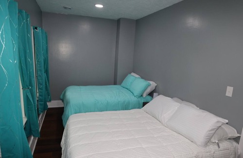 New Oxford Apartment | Hostoric Civil War Apartment