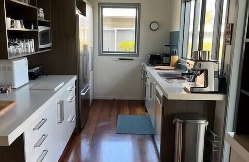 Cooks Beach House | Hosts on the Coast Reel Escape on Banks