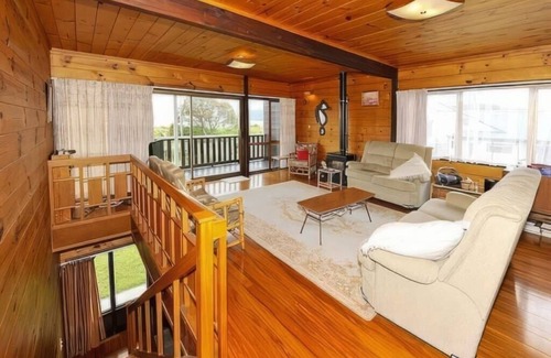 Cooks Beach House | Hosts on the Coast Marine Parade Magi