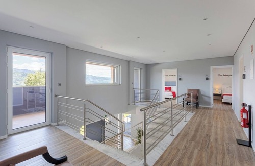 Miguas House | HostWise – Douro View Villa w/10 Suites and Pool