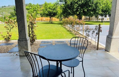 Miguas House | HostWise – Douro View Villa w/10 Suites and Pool