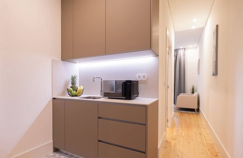 Guimaraes Apartment | HostWise - Cozy Flat