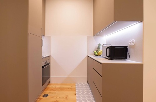 Guimaraes Apartment | HostWise - Cozy Flat