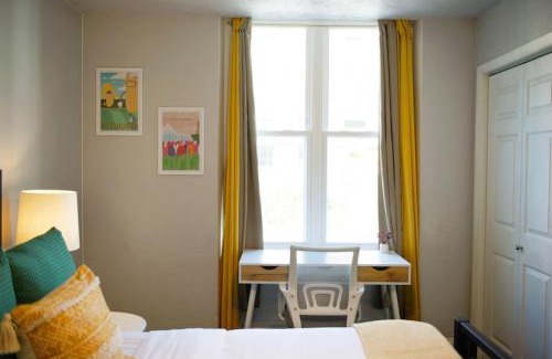 Bloomfield House | HostWise Stays - The Edmond - Bloomfield Apartment in a great location!