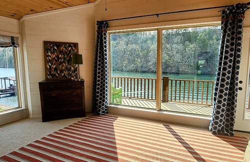 Mid America Cottage | Hot Springs finest lake cottage, Summer's Hideaway