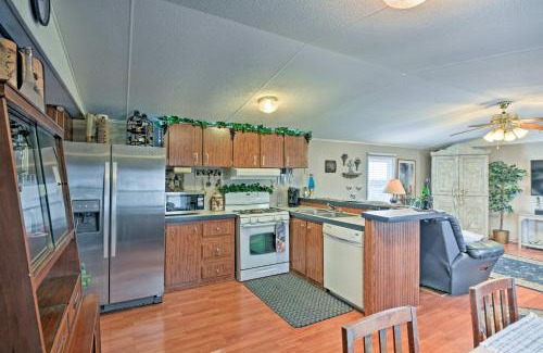 Grove House | Hot Tub and Deck Tranquil Home Near Grand Lake
