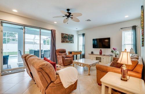 Caloosahatchee House | Hot Tub and Fire Pit Spacious Cape Coral Oasis!