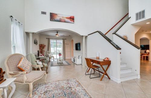 Caloosahatchee House | Hot Tub and Fire Pit Spacious Cape Coral Oasis!