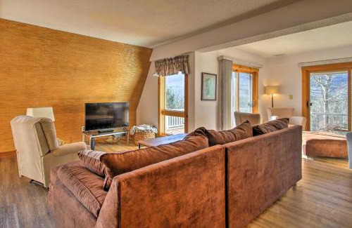 Birch Hill Apartment | Hot Tub and Moan Mtn Views North Conway Townhouse