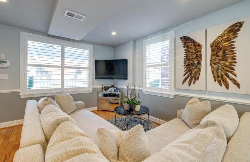 Washington House | Hot Tub and Rooftop Game Room Unique Home in DC