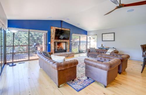 Pine House | Hot Tub, Fire Pit and Deck Chic Arizona Retreat