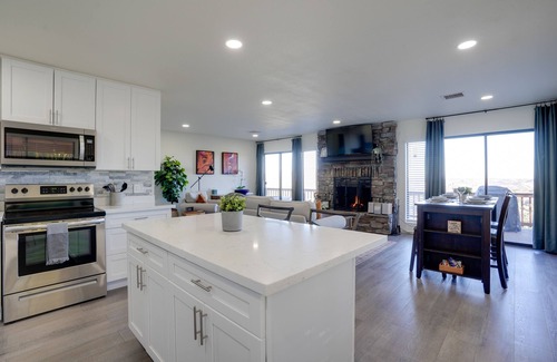 Prescott House | Hot Tub, Mountain Views: Scenic Prescott Home