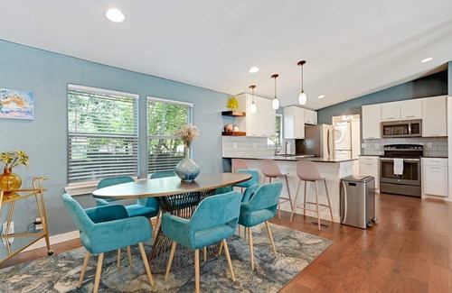Rosewood House | Hot Tub, Yard - Mins to Downtown + East ATX Bars
