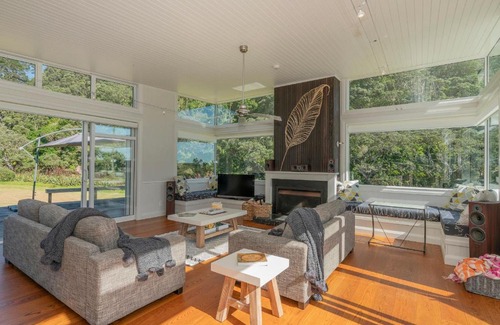 Hot Water Beach House | Hot Water Escape - Hot Water Beach Holiday Home