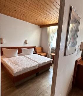 Leutershausen Hotel | Hotel Hirschberg