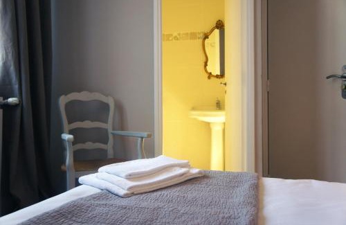 Saint-Maximin-la-Sainte-Baume Hotel | HOTEL DE FRANCE - Hôtel de charme en Provence