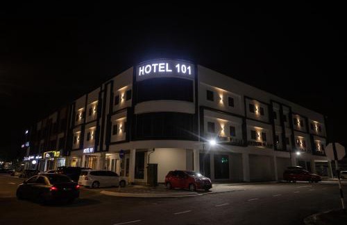 Bandar Baru Permas Jaya Hotel | HOTEL 101 Permas Jaya NEW