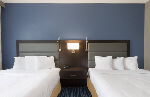 San Bruno Hotel | HOTEL 1550 nOur San Bruno Hotel Just 7 Minutes From SFO Airport.