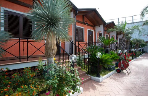 Giugliano in Campania Hotel | Hotel 2000
