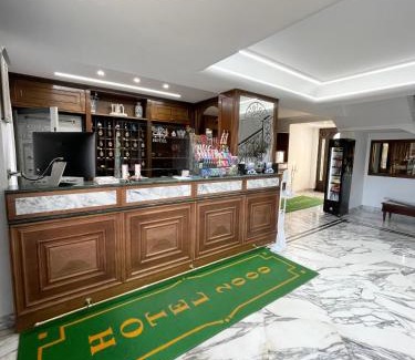 Giugliano in Campania Hotel | Hotel 2000