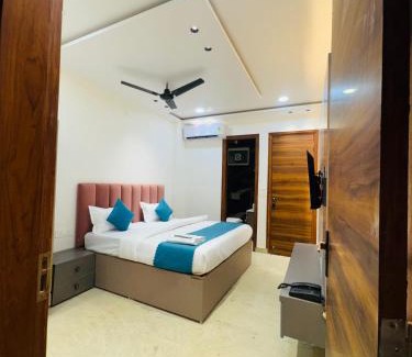 Rohini Hotel | Hotel 7 Star Rohini Sector 17