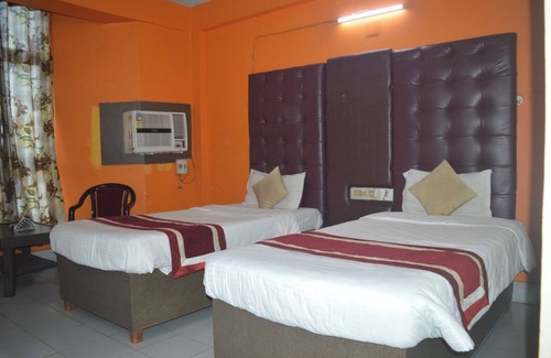 Kiriburu Hotel | Hotel Aadhar Barbil