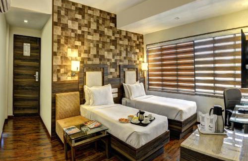 Paldi Hotel | Hotel Aaram Orchard
