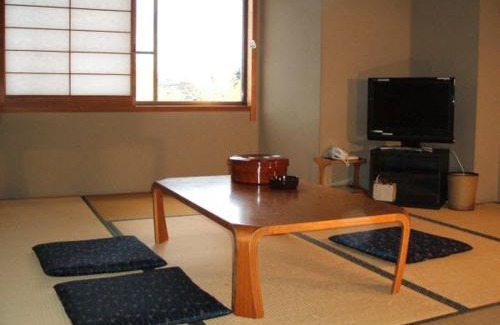 Otsu Hotel | Hotel ab Shiga