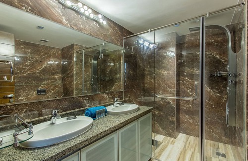 Ujjain Hotel | Hotel Abika Elite