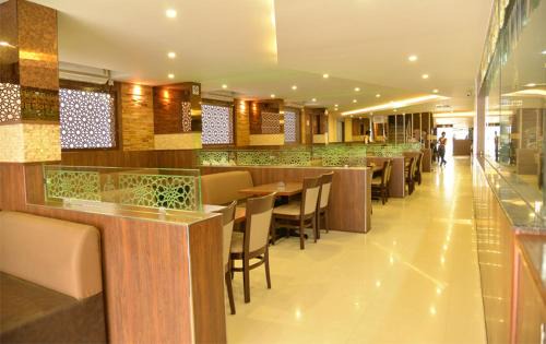 Gandhi Nagar Hotel | Hotel ABM International