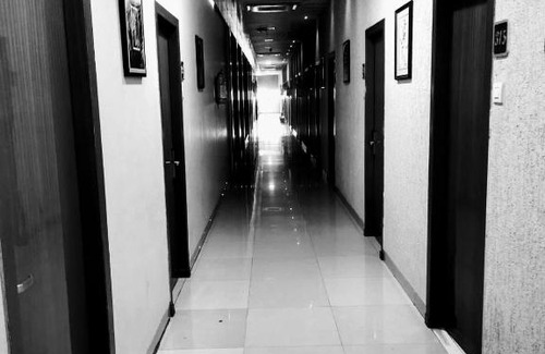Mumbai House | Hotel Accore -Inn By BeStays, Sakinaka Mumbai