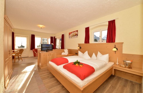 Hirschegg Hotel | Hotel Adler